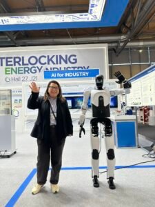 Robô humanoide exibido na Hannover Messe 2026 inovação industrial